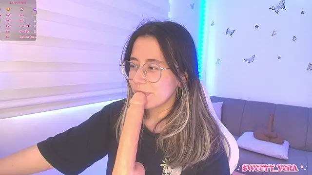 sweettvera's Live XXX Chat