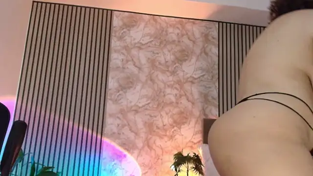 JuliRamirez Live XXX-Chat
