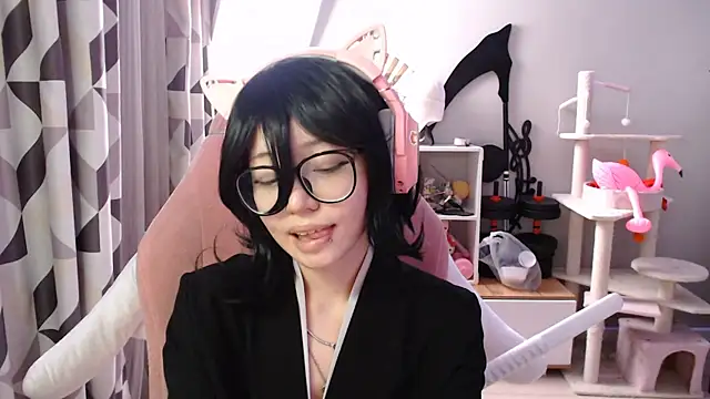 SaxonDibs' Live XXX Chat