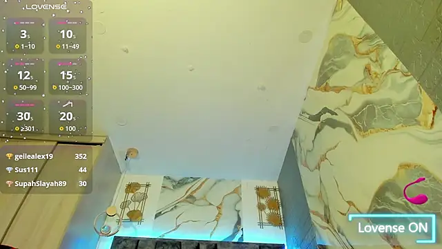 zandra_milf_'s Live XXX Chat