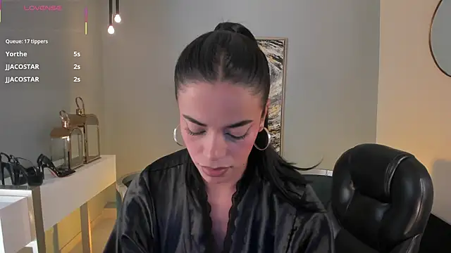 Chat +18 de KateSunder ao vivo