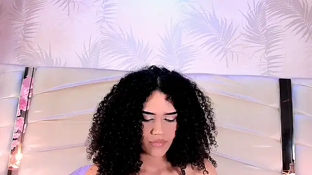 XXX chat uživo modela Lilithadams1