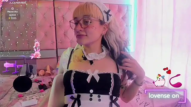neeko_princes Adlı Modelin Canlı XXX Sohbeti