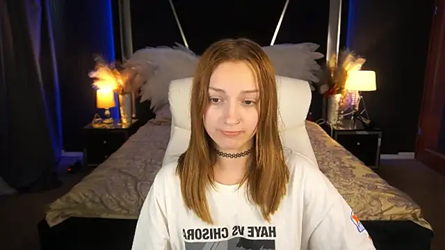 LizzaMoonn Adlı Modelin Canlı XXX Sohbeti