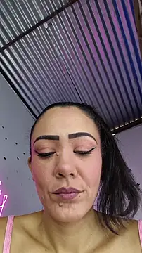 Chat +18 de Emeril_sexy ao vivo