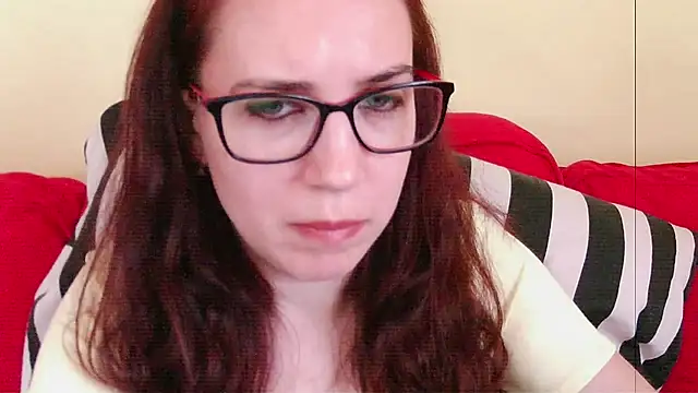 EmilyHotAngel's Live XXX Chat