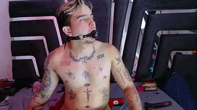 AliceandMax's Webcam Show