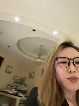 Manson13333 Live XXX-chat