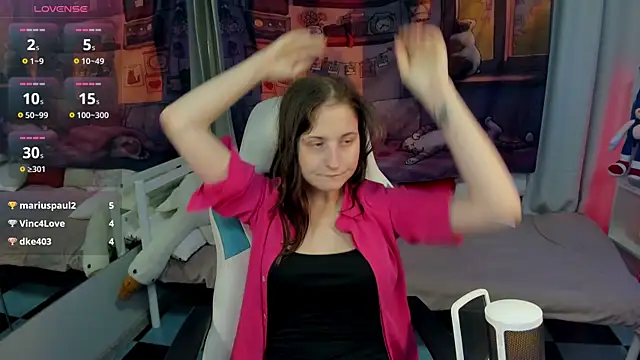 KiraDuvall Chat XXX in diretta
