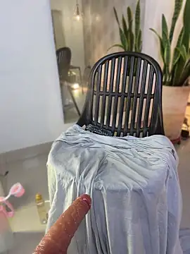 Czat XXX na żywo – Nicolemorelli2