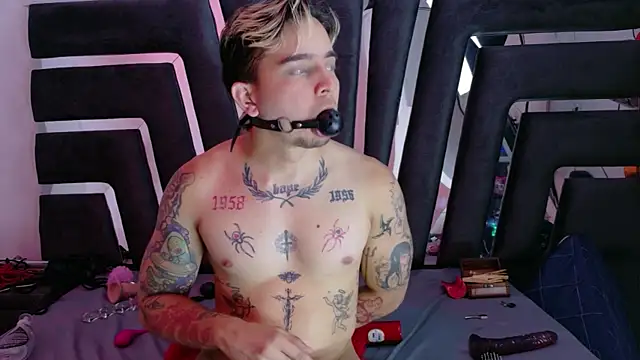 AliceandMax Live XXX-chat