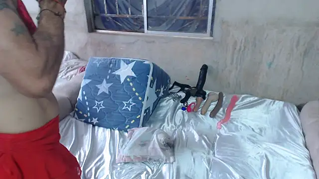 parejasexxi's Live XXX Chat