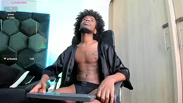 AllexJacob XXX чат на живо
