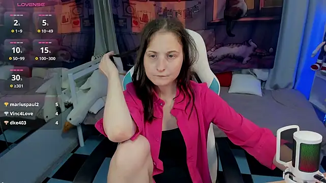 KiraDuvall live XXX chat