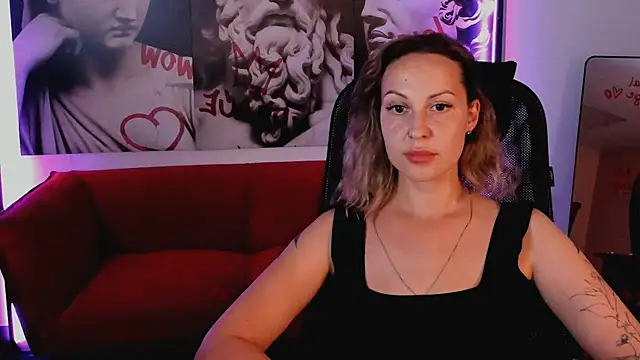 Chat XXX en directo de Charlotte_Hudson