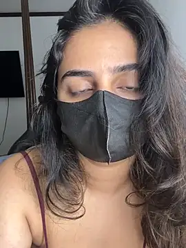 aisha1630 即時 XXX 聊天