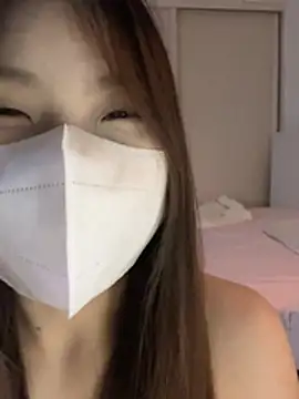 _xiaoxinxin_ 现场XXX聊天