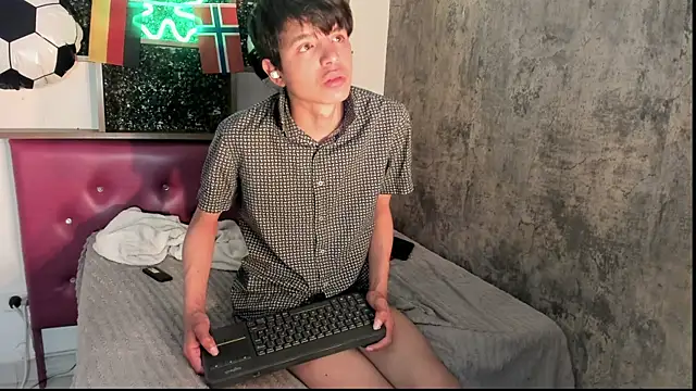 Alex_it0_ – Naživo XXX chat