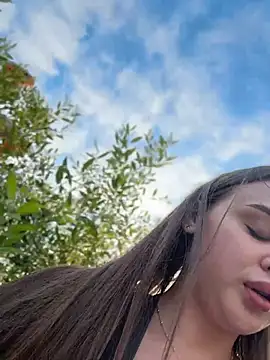 KristiRich Adlı Modelin Canlı XXX Sohbeti