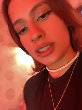 steffmontespink18のライブXXXチャット