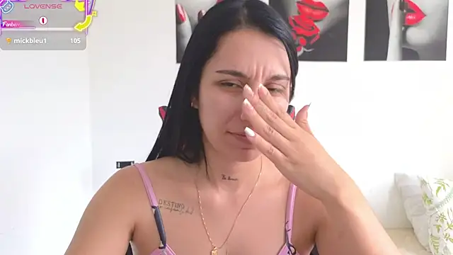tammyandrade_ Adlı Modelin Canlı XXX Sohbeti