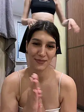 RussianGirls_ 即時 XXX 聊天