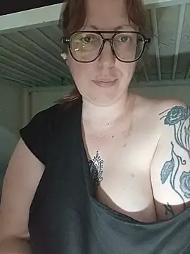 Dunnitta's Live XXX Chat