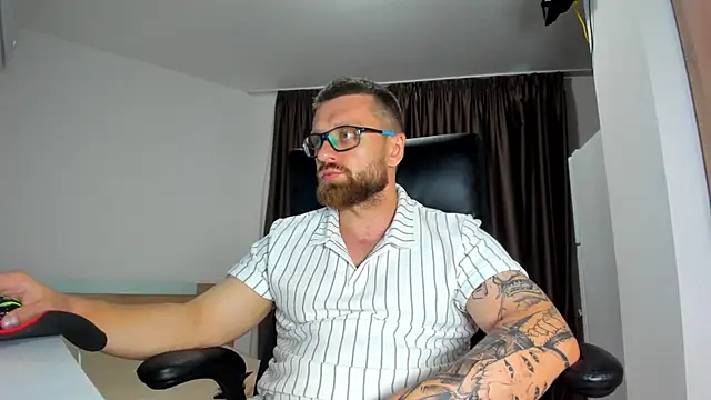 Findom_guy Live XXX Chat