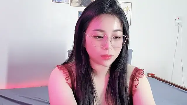 _Mia_Chubby Show Webcam