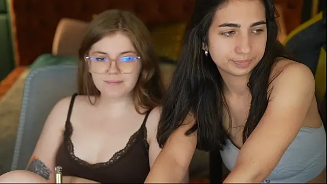 Runa_054 – Naživo XXX chat