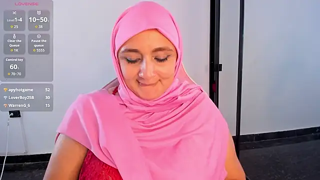 HijabiMilff Chat XXX in diretta