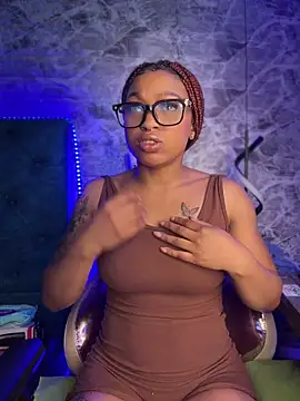 Chatroom XXX en direct de Melany_Williams
