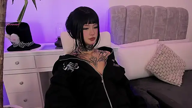 Chat XXX en directo de doll__bella