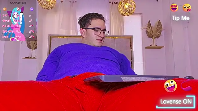 dylan_xxx1's Live XXX Chat