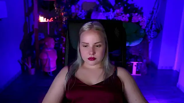Онлайн чат XXX stellawatts
