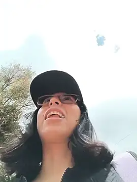 MirandaSingle Live XXX-Chat