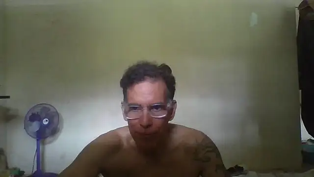 Онлайн чат XXX CaptainFox