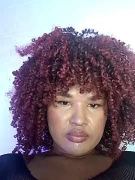 Leana25 élő XXX-chatje