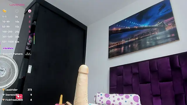 Alicia_Whitee – Live XXX-chat