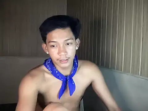 YourcumBoy77n Live XXX chat