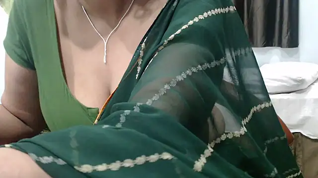 sunitha-3 Live XXX-Chat