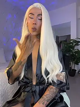 miss_tatiana_'s Live XXX Chat