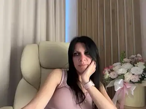 InjaAtHome – Live XXX-chat