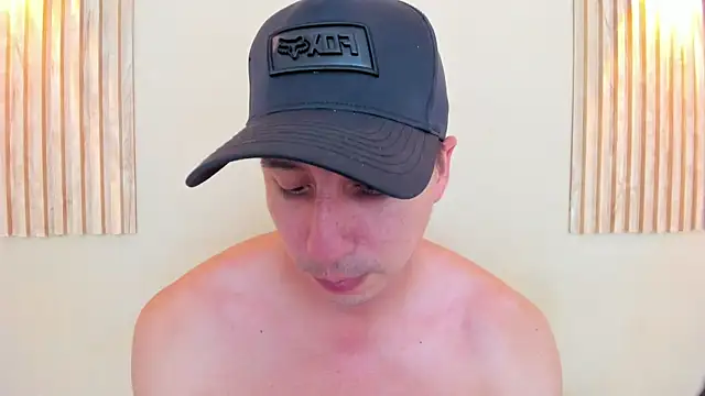 DAN_BAKER2 Live XXX Chat