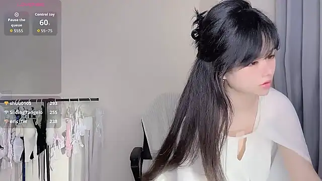 aibaba_888 Adlı Modelin Canlı XXX Sohbeti