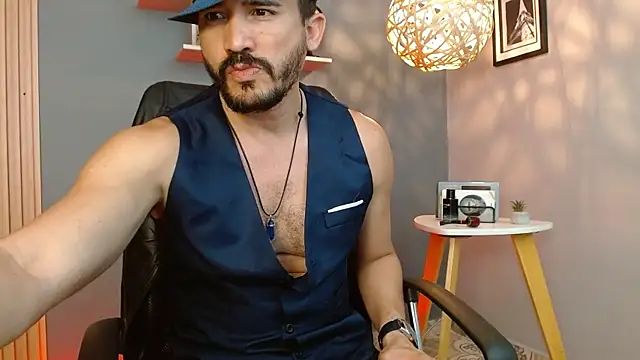Chat +18 de Reiko_85_ ao vivo