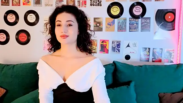 Maya_Rogerss' Live XXX Chat