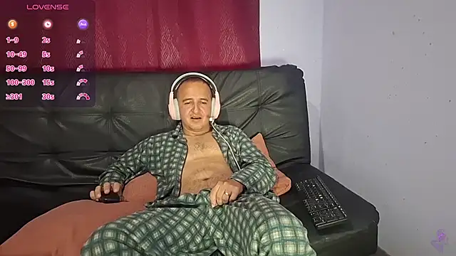 GreisyAndHazzan Chat XXX live