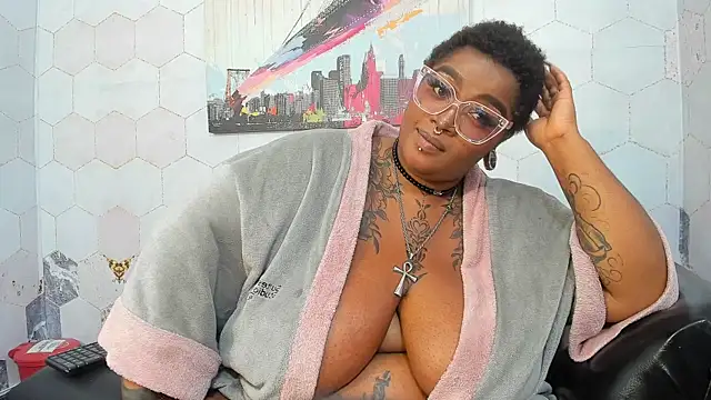 Chatroom XXX en direct de Anaa_Fuentess