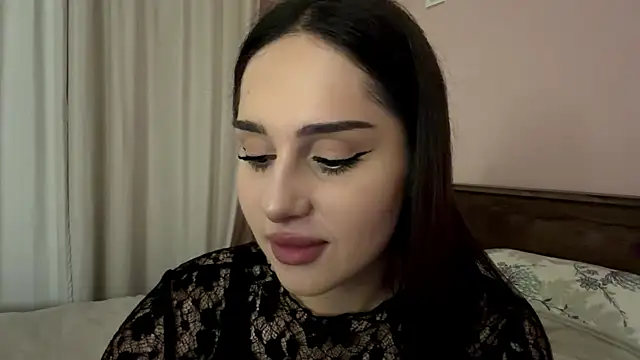 Leylanda Adlı Modelin Canlı XXX Sohbeti